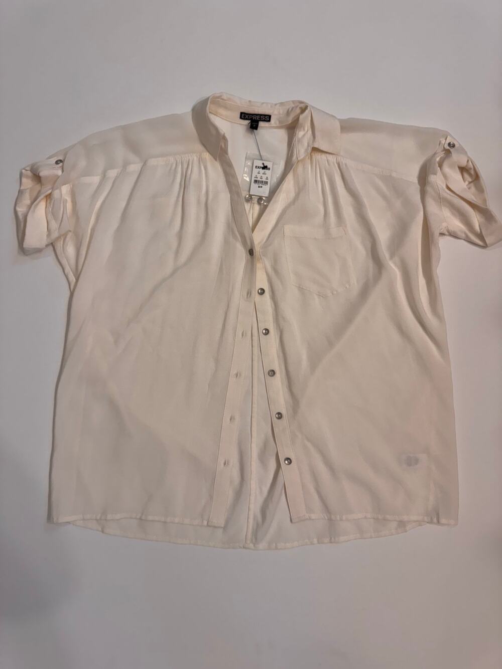 NWT Express Women's Button Front Blouse White/Cream 100% Rayon Size S Flowy
